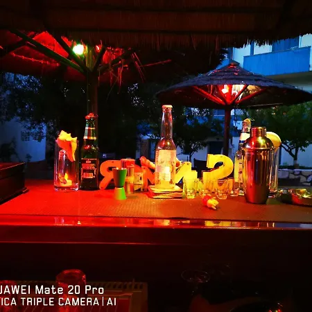Apartmanhotel Iris *