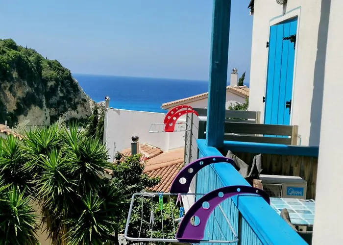 Iris Айос-Никитас