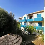 Iris Aparthotel