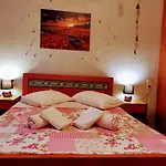 Aparthotel Iris 3*