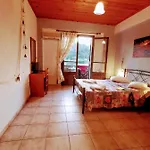 Aparthotel Iris 3*