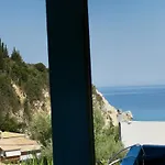 Iris Aparthotel Áyios Nikítas