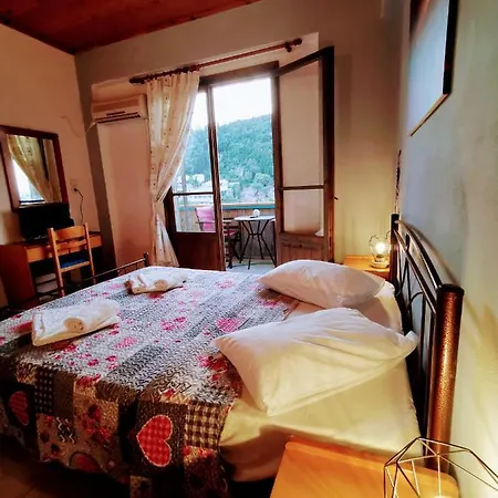 Iris Hotel apartamentowy 3*