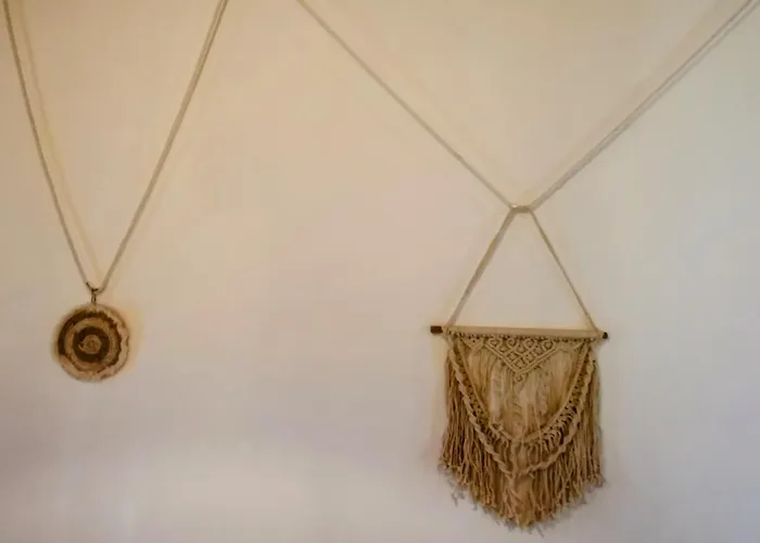 Iris Áyios Nikítas